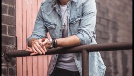 راحة أنيقة: أزياء رجالية أنيقة تشعرك بالارتياح