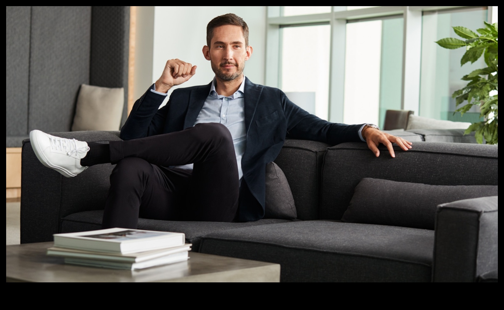 أنيق وحاد دليل للأزياء الرجالية المعاصرة 5 أنيق وحاد: مشاعر الموضة الرجالية المعاصرة