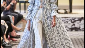 نهضة المدرج: احتضان السحر العتيق في الموضة الحديثة