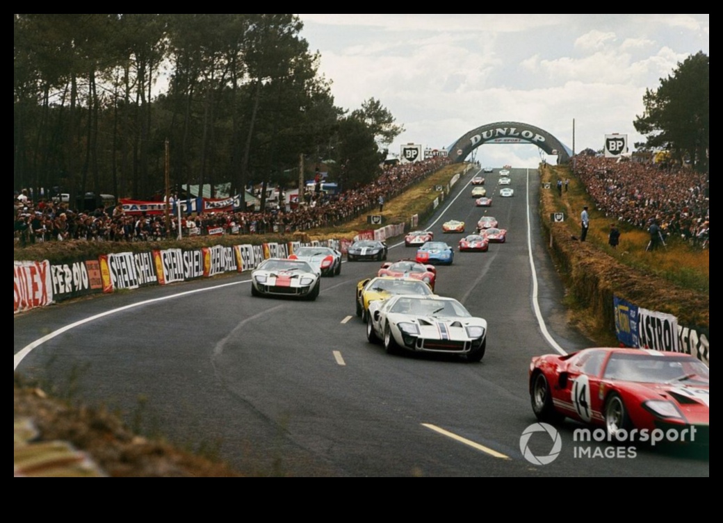 سجلات مسار السباق: قصص الانتصار والتحديات في رياضة السيارات